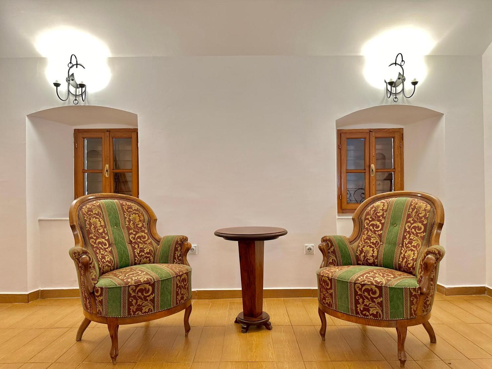 Sveti Stefan Villa *